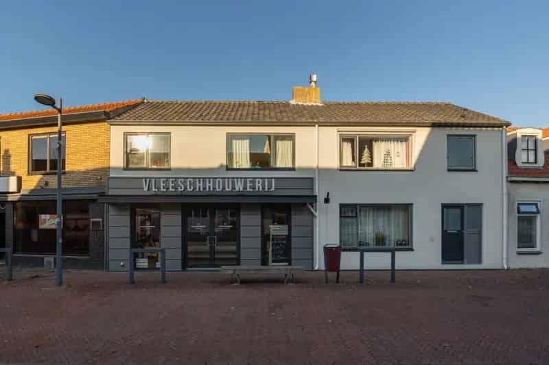 Bedrijfshal Kortgene | Zoek bedrijfshallen te koop: Kaaistraat 19 4484 CS Kortgene 