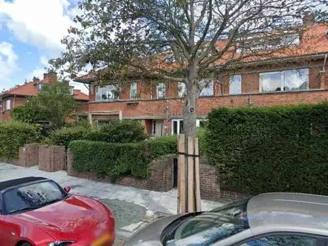 Herenhuis te huur Den Haag 7 kamers 2 badkamers