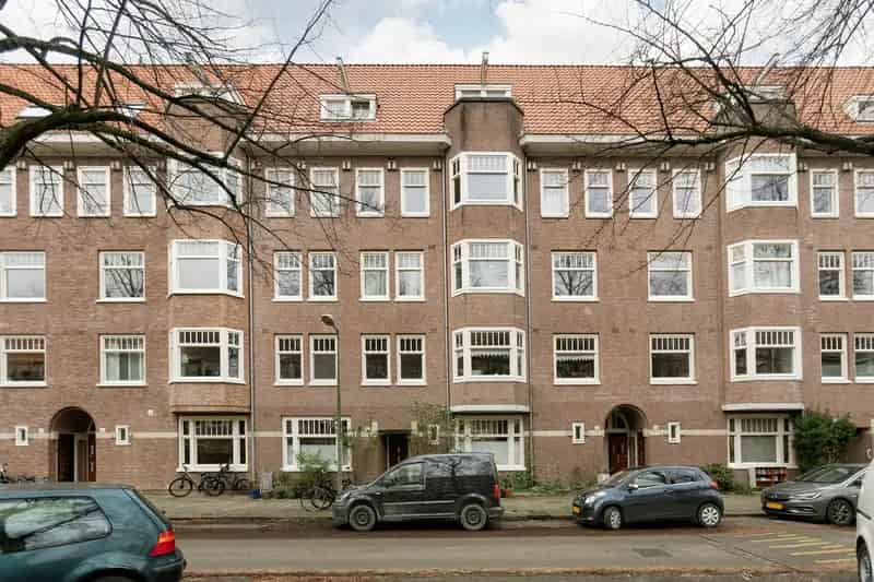 Appartement Amsterdam Zuid 2 slaapkamers balkon