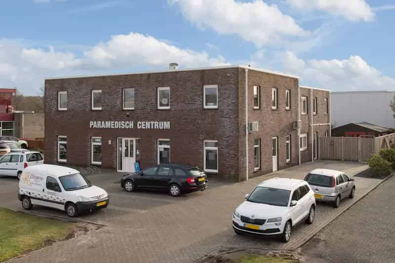 Belegging Klazienaveen Paramedisch Centrum met 2 Woningen