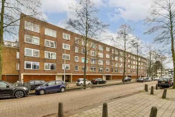 Appartement Amsterdam Buitenveldert 2 slaapkamers balkon 82m2