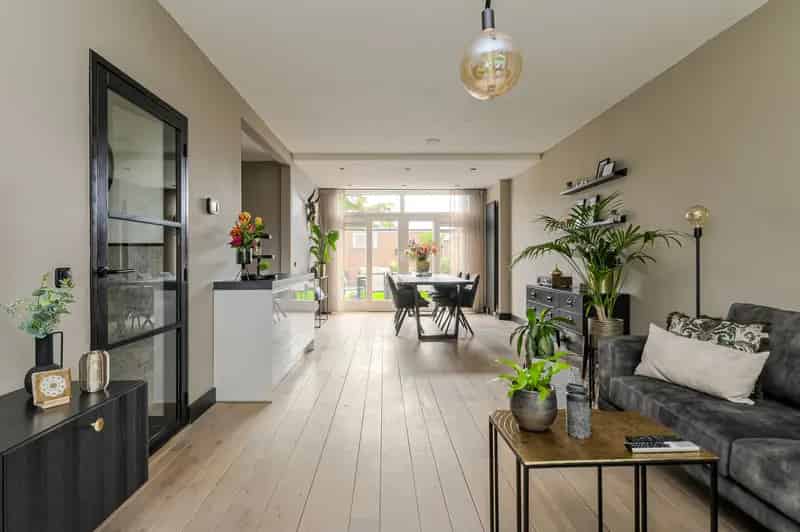 Huis te koop: Ravelijn 141 4931 VR Geertruidenberg 
