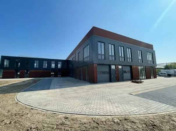 Bedrijfshal te huur Wijchen 100m2 A73 A326