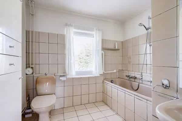 Riante 2-onder-1-kapwoning Steenbergen