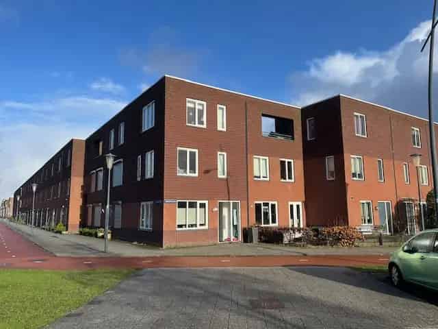Eengezinswoning Assendelft 140m2 4 slaapkamers grote tuin