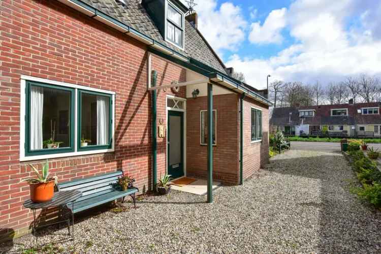 Huis te koop Ankeveen 3 slaapkamers serre tuin renovatie nodig