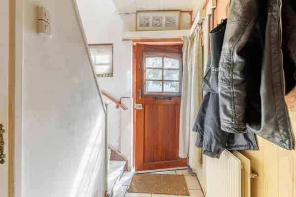 Hoekwoning met potentie nabij Stadscentrum