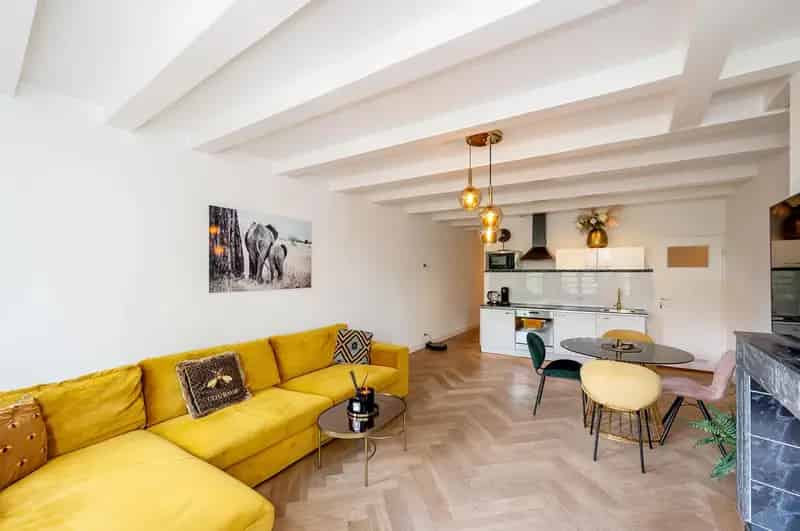 Appartement Amsterdam Grachtenpand 1685 Centrum