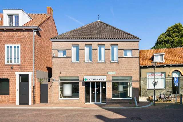 Winkel Hulst | Zoek winkels te koop: Dubbele Poort 7 4561 BJ Hulst [funda in business]