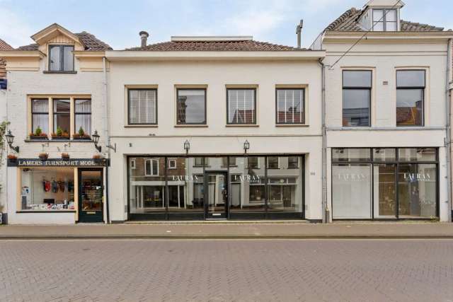 Winkel Zutphen | Zoek winkels te koop: Spittaalstraat 102-104 7201 EG Zutphen [funda in business]