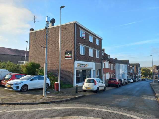 Half Vrijstaand Appartement Te Koop In Hoensbroek