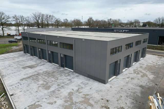 Bedrijfshal Almere | Zoek bedrijfshallen te koop en te huur: Vlotbrugweg 13-A 1332 AE Almere [funda in business]