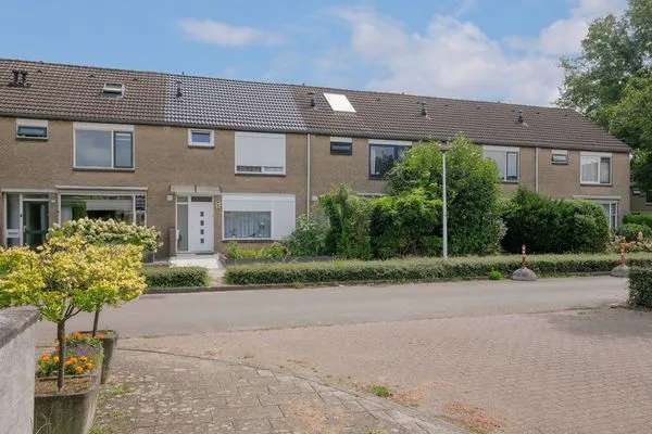 Tussenwoning Te Koop in Hengelo, Overijssel