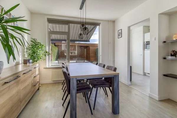 Tussenwoning Te Koop in Cadzand, Zeeland