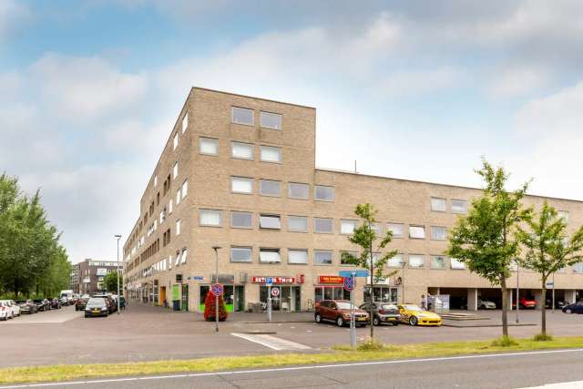 Galerijflat Te Koop in Almere, Flevoland