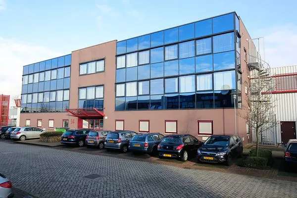 Kantoor Hoofddorp | Zoek kantoren te huur: Parellaan 14 2132 WS Hoofddorp [funda in business]