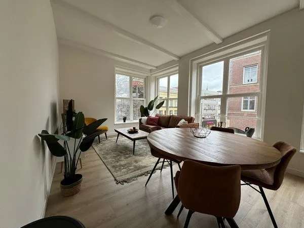 Appartement Te Huur in Groningen, Groningen