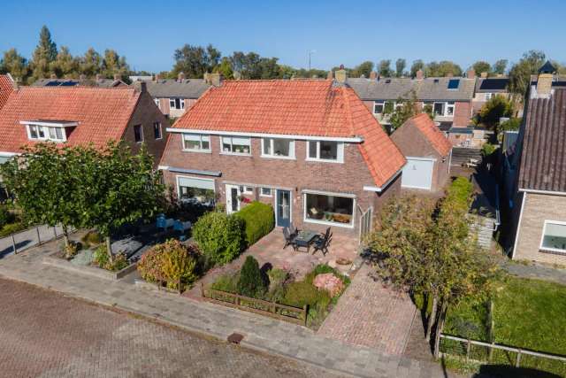 Eengezinswoning Te Koop in Makkum, Fryslân