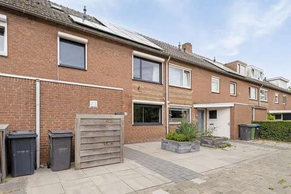 Eengezinswoning Te Koop in Eindhoven, Noord-Brabant