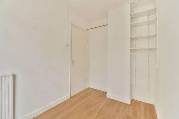 3 Kamer Appartement Baarsjes Amsterdam - Direct Beschikbaar