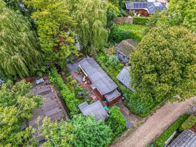 Bungalow Te Koop in Oosterhout, Gelderland