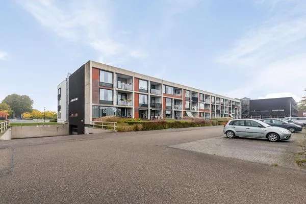 Ruim 3 Kamer Appartement met Balkon in Heinkenszand