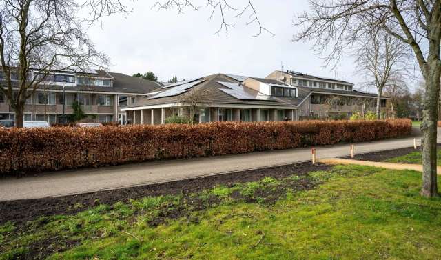 3 Kamer Appartement Eerste Verdieping Bergen