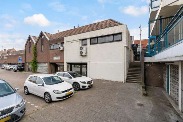 Winkel Barendrecht | Zoek winkels te huur: Middenbaan 33 2991 CS Barendrecht [funda in business]