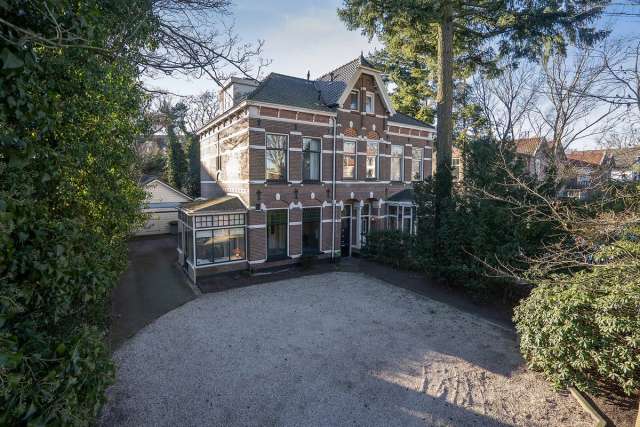 Villa Te Koop in Hilversum, Noord-Holland