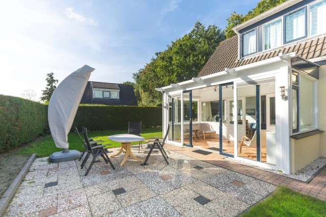 Bungalow Te Koop in Ouddorp, Zuid-Holland