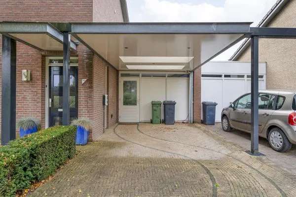 Energiezuinige geschakelde woning te koop in 't Ven Veghel