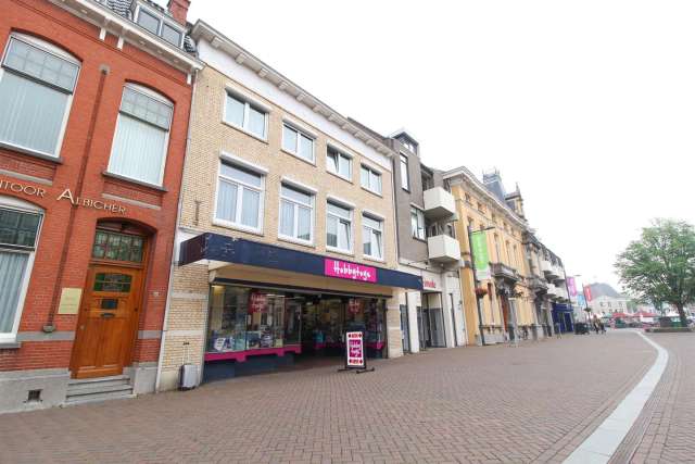 Winkel Roosendaal | Zoek winkels te koop en te huur: Markt 58 4701 PH Roosendaal [funda in business]