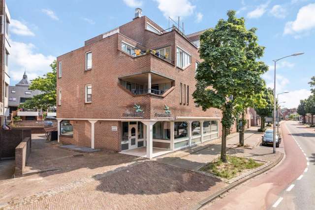 Kantoor Oldenzaal | Zoek kantoren te huur: Nieuwstraat 60 7571 BM Oldenzaal [funda in business]