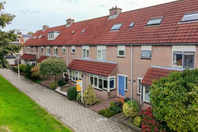 Eengezinswoning Te Koop in Waddinxveen, Zuid-Holland