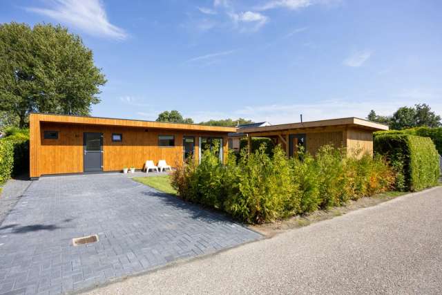 Bungalow Te Koop in Tzummarum, Fryslân