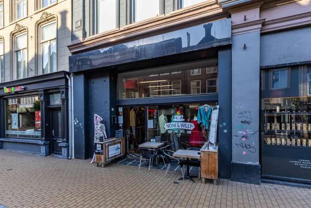 Winkel Groningen | Zoek winkels te huur: Herestraat 91 9711 LD Groningen [funda in business]