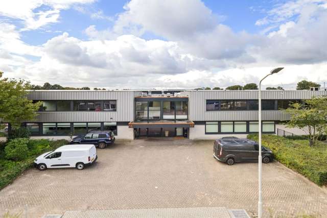 Bedrijfshal Roosendaal | Zoek bedrijfshallen te huur: Hoge Bergen 15 4704 RH Roosendaal [funda in business]