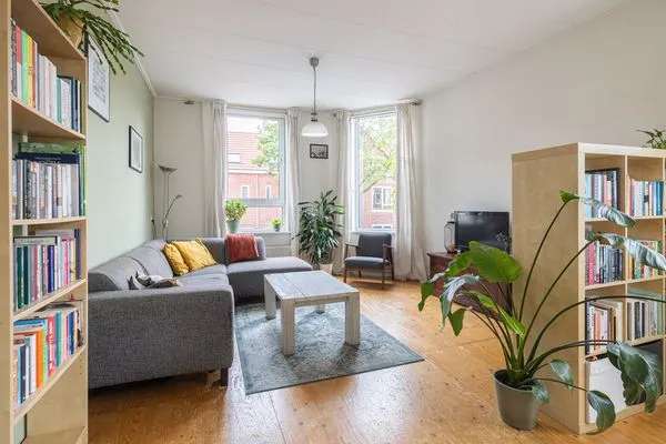 Woning Te Koop in Groningen, Groningen