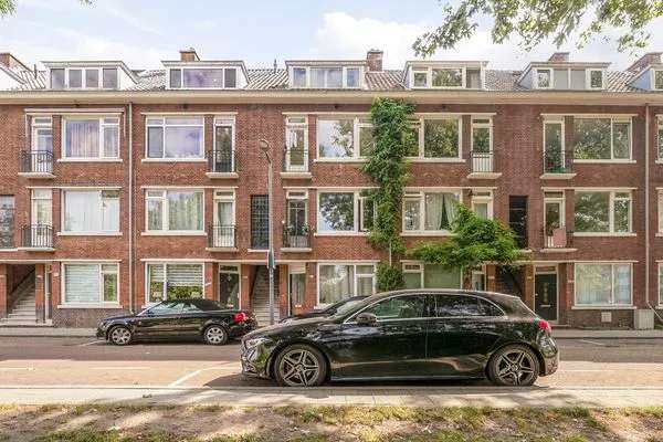 Appartement te koop in kindvriendelijke buurt Rotterdam Amelandseplein 17a