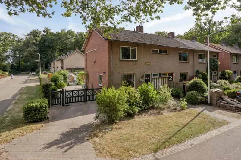 Huis te koop: Banekaterveld 12 7429 AM Colmschate | Funda