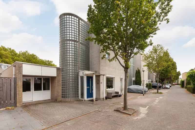 Huis te koop: Gustav Stresemannring 11 3137 DK Vlaardingen | Funda