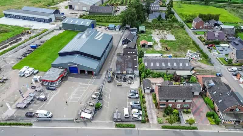 Bedrijfshal Heiligerlee | Zoek bedrijfshallen te koop: Provincialeweg 101-C 9677 PC Heiligerlee