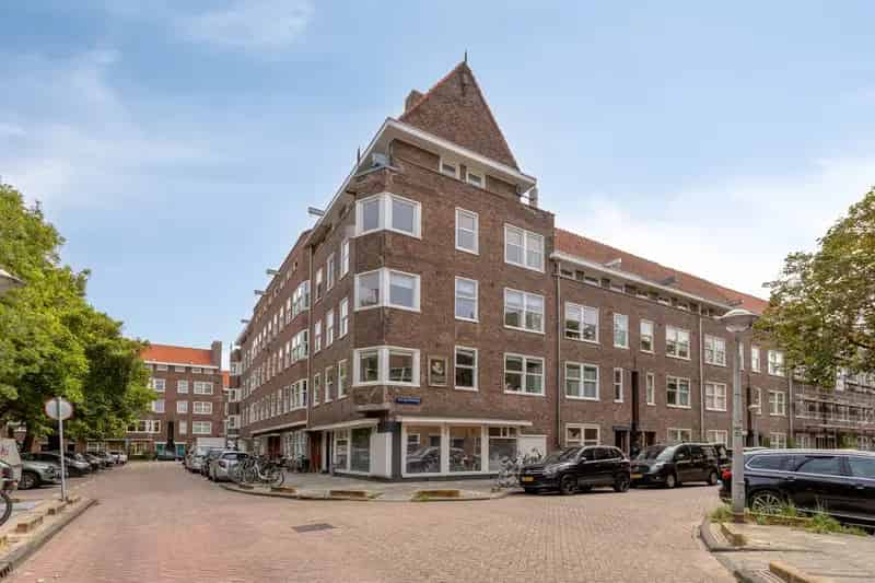 Appartement te koop: Pieter van der Doesstraat 59-4 1056 VD Amsterdam | Funda
